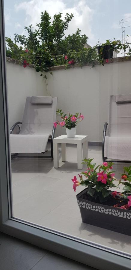 Ferienwohnung Il Cortile Segreto - Con Parcheggio Privato Lecce Exterior foto